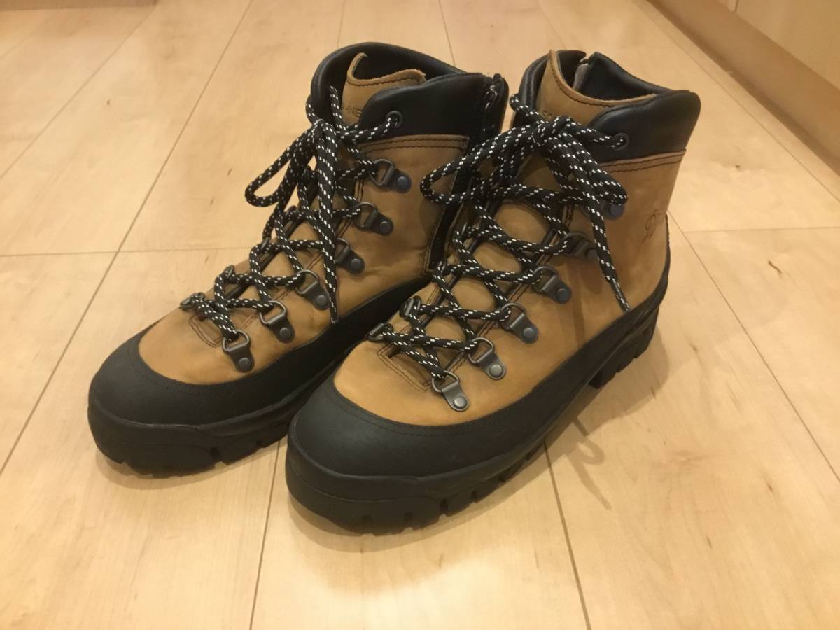Danner ZIP | BOOTS × Boots UP SOPHNET. ＆ STUMPTOWN LIGHT MOUNTAIN 