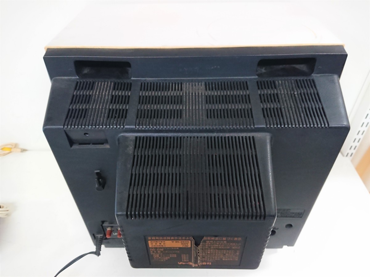 動作品【 SHARP 】シャープ ファミコン一体型テレビ ファミコンテレビ