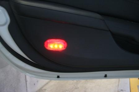 フェアレディZ34 Z33 ステップLEDランプ｜ZCAR ドアステップ