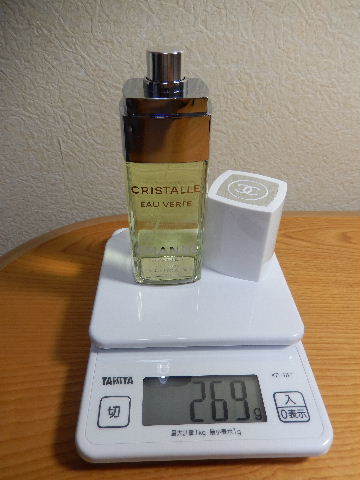新作登場，SALE フルボトル ほぼ満タン ^^ゞ 100ml トワレ クリスタル オー ヴェルト EDT-SP スプレー 箱なし 268g _/_/ 交渉OK 匿名OK _/_/(シャネル)｜売買されたオークション情報、yahooの商品情報をアーカイブ公開 シャネル