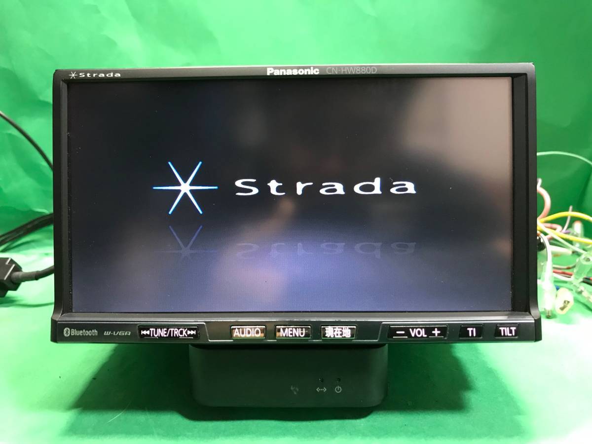 CN-HW880D Panasonic Strada 地デジ4x4 Bluetooth内臓 パナソニック