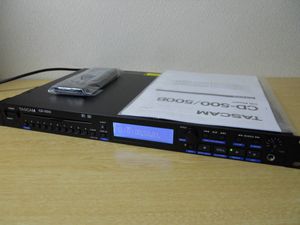 完動品 美品 TASCAM CDプレーヤー 業務用1U CD-500 TASCAMのYahoo