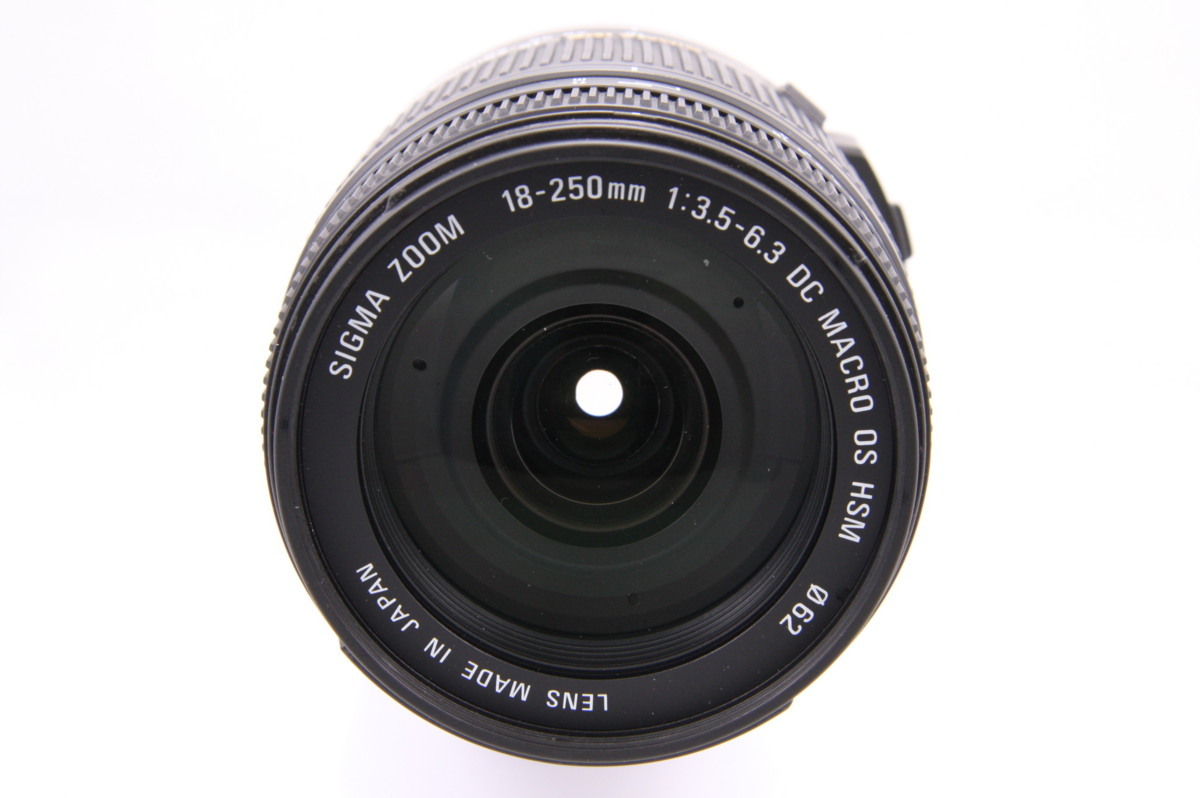 □ジャンク品□シグマ SIGMA □18-250mm F3.5-6.3 DC MACRO OS HSM