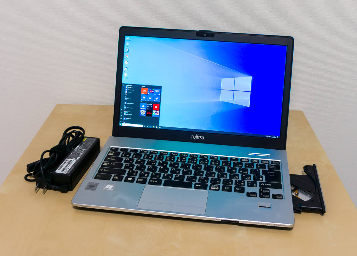 Bランク 富士通 LIFEBOOK S904/H i5搭載 超高解像度モバイル 【公式通販】