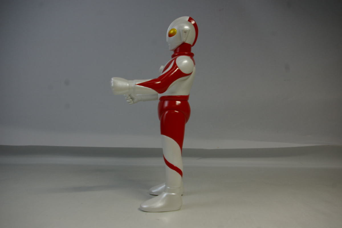 フューチャーモデルズ 楳図かずお版 ウルトラマン パールカラーVer.