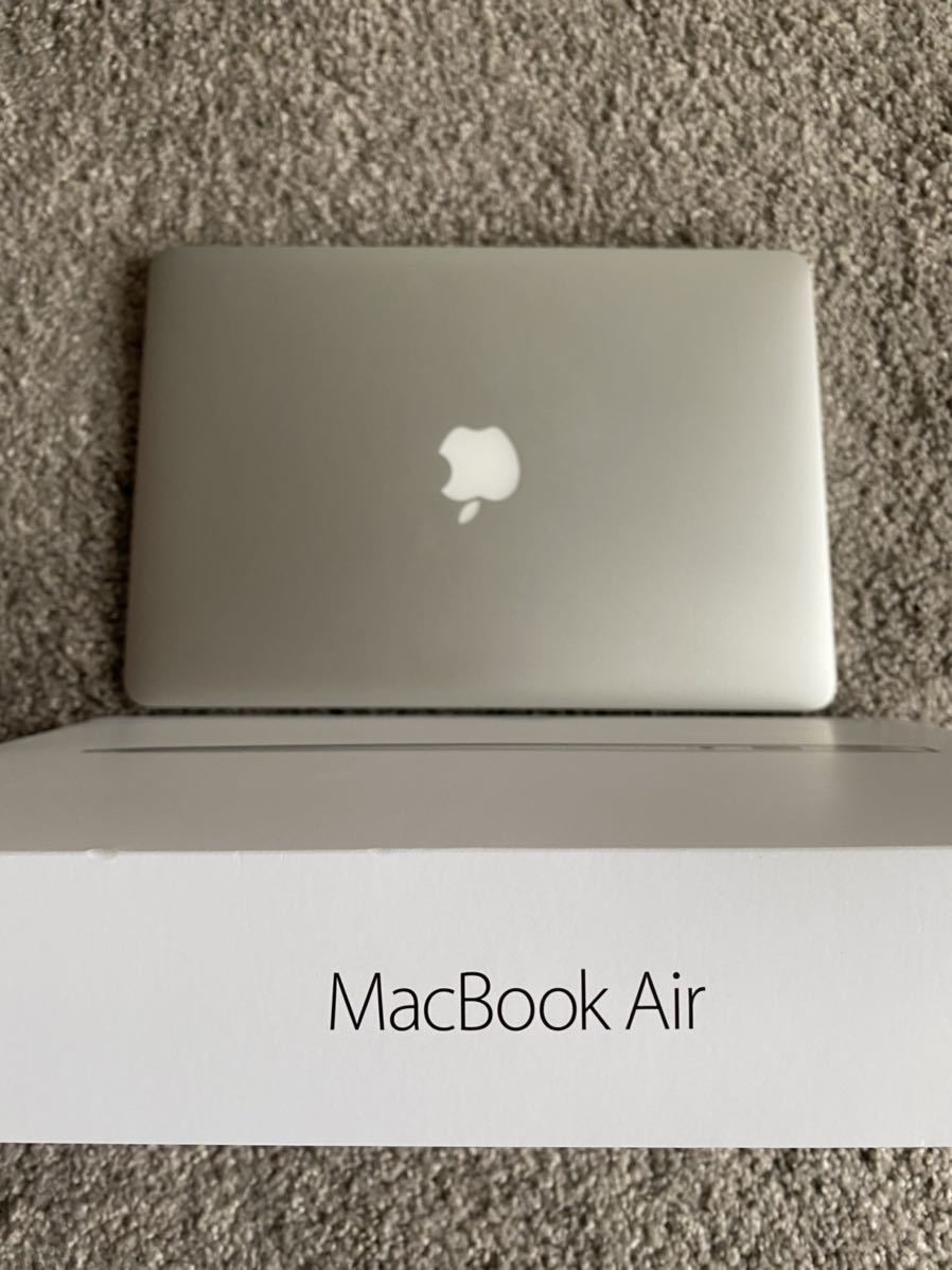 2019年3月購入品 MacBook Air シルバーA1466 1円スタート MacBook 2019年3月購入品 MacBook Air シルバーA1466 1円スタート MacBook