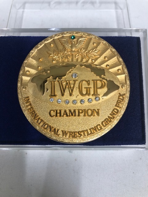 送料無料，定番人気 新日本プロレス IWGP チャンピオンベルトバックル(その他)｜売買されたオークション情報、yahooの商品情報をアーカイブ公開 - オークファン その他
