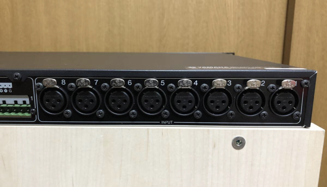 ヤマハMLA8 8chマイク/ライン入力ヘッドアンプリファイアー 中古美品完動品