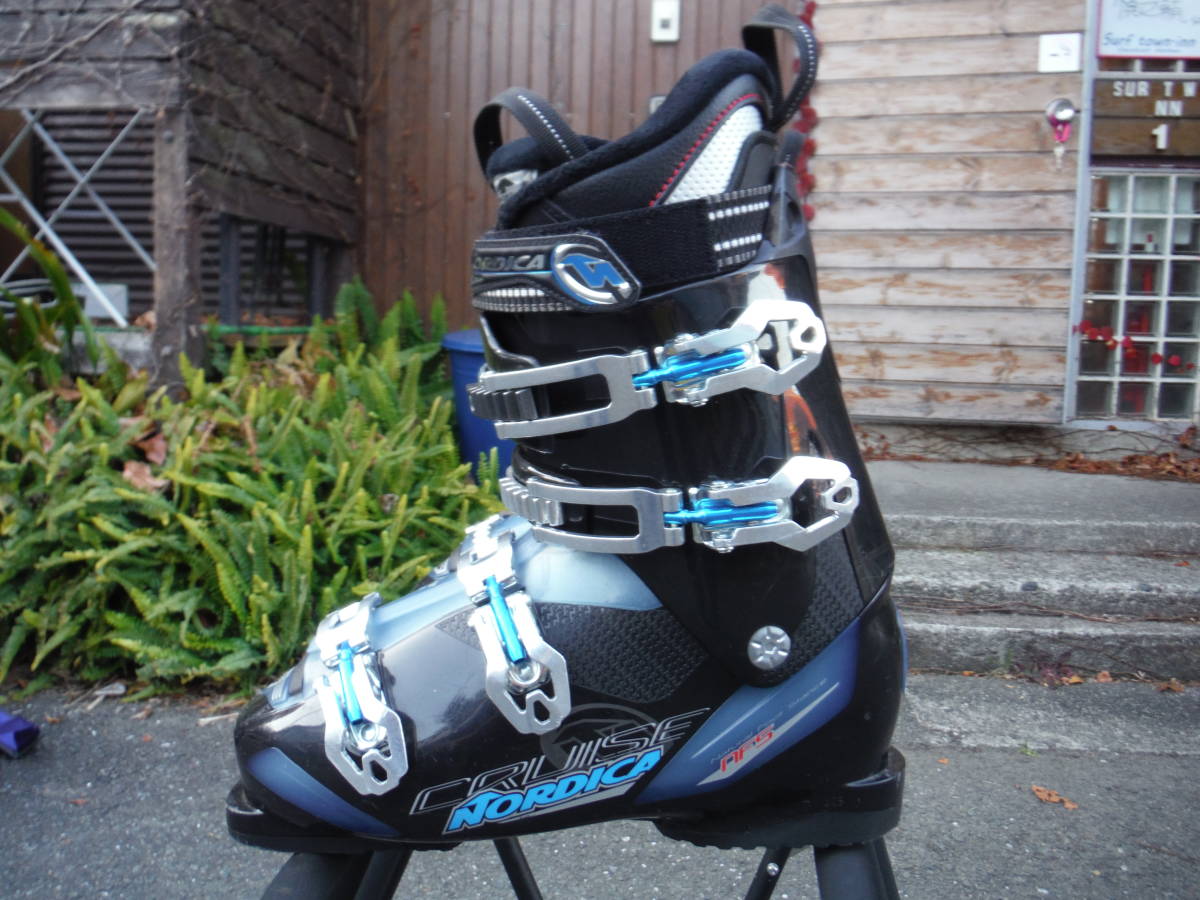 激安大特価，お買い得 NORDICA スキーブーツ CRUSE SP 28.5cm ３回のみ使用(28.5cm)｜売買されたオークション情報、yahooの商品情報をアーカイブ公開 - オークファン 28.5cm