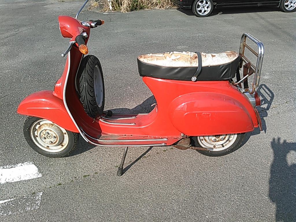 VESPA 50S 純正ホイール＆タイヤ ホイル ② 検）ベスパ Piaggio