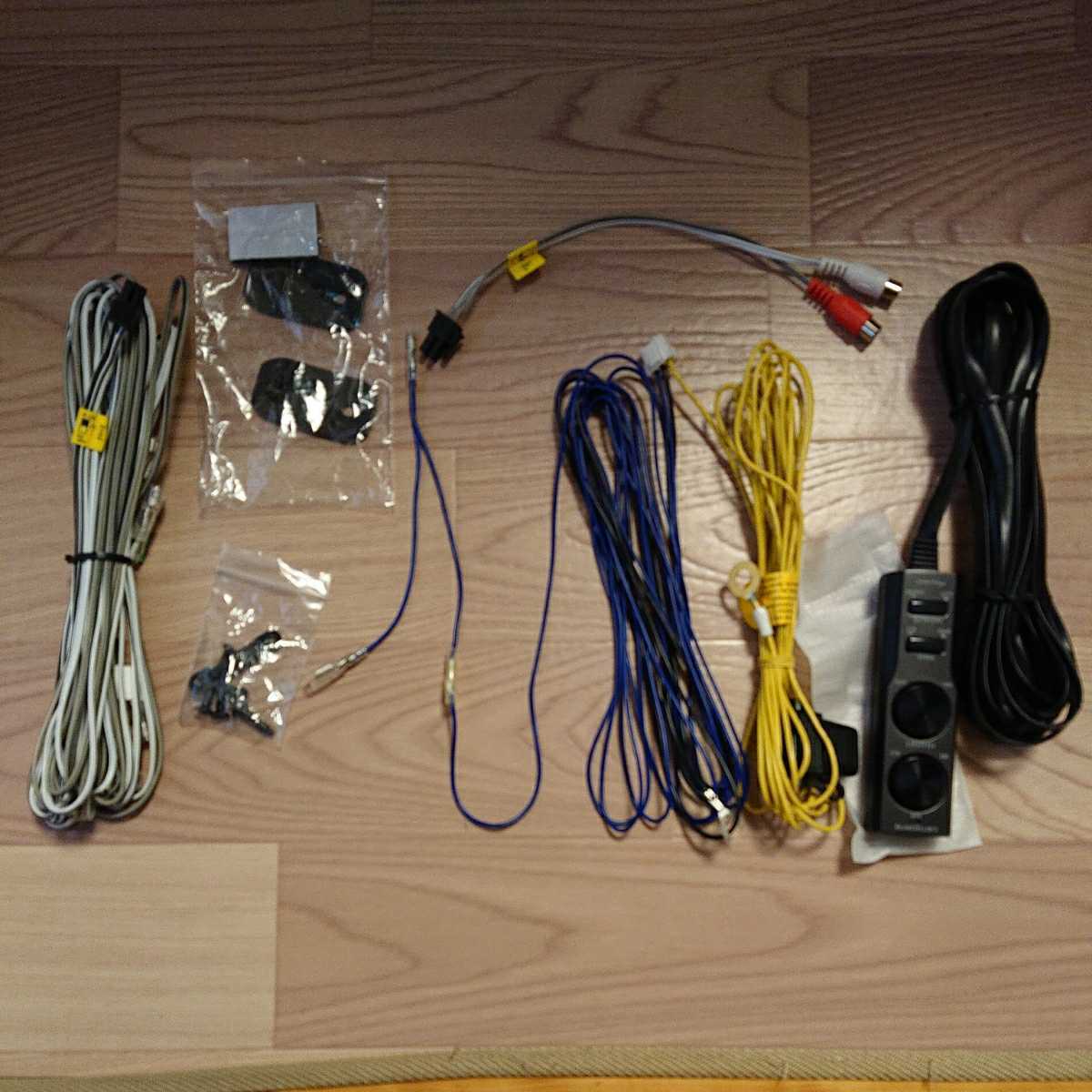 カロッツェリア GM-A3200 カーオーディオ 商品概要 TS-A1371F