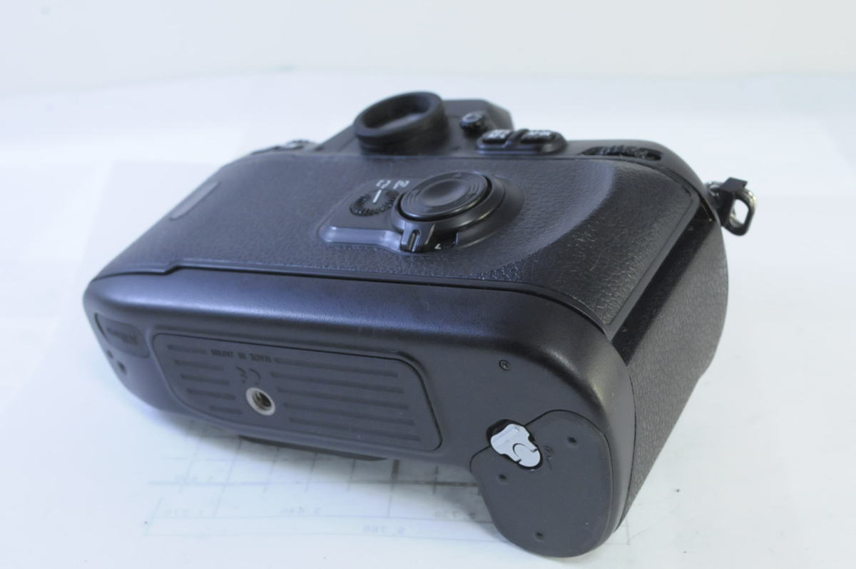 F100 Nikon ニコン | ボディ AF : 一眼レフカメラ - ボディ本体 Camera