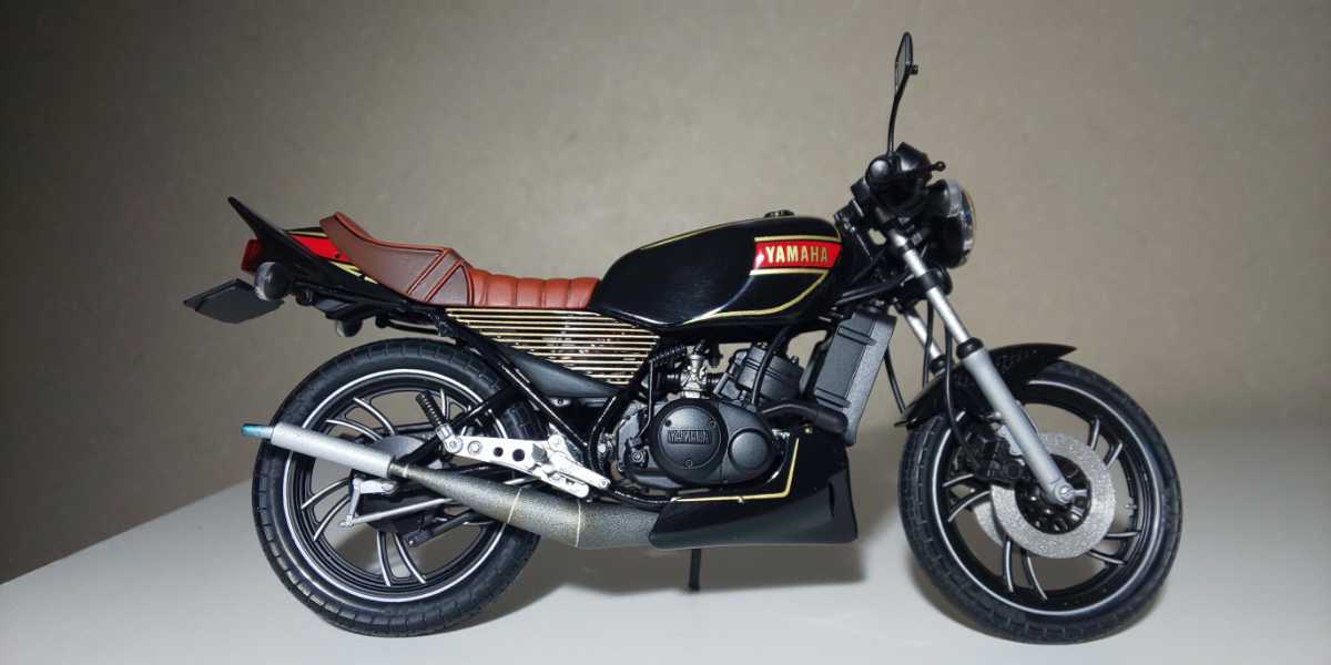 アオシマ あいつとララバイ CBX400F改 るみ子仕様 1/12