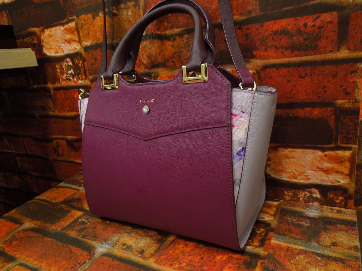 ♪♪超美品♪♪Luria 4℃/ルリア ヨンドシー 2WAYレザーショルダー 