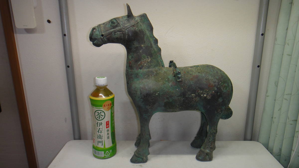 《桐》　青銅　馬　置物