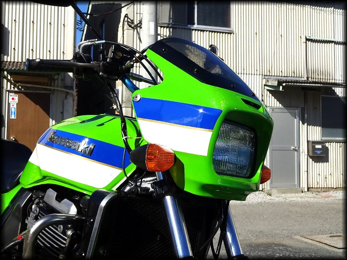 夏のスーパーセール☆ZRX1100☆カスタム☆人気のローソンカラー☆機関