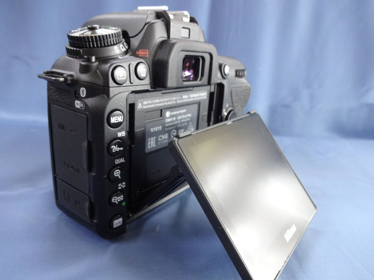 中古美品】デジタルカメラボディ デジカメボディ ニコン Nikon D7500 