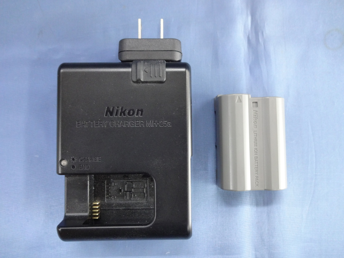 中古美品】デジタルカメラボディ デジカメボディ ニコン Nikon D7500 