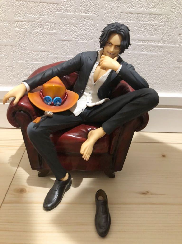  メガハウス ワンピース POP P.O.P S.O.C SOC エース フィギュア(ポートガス・D・エース)｜売買されたオークション情報、yahooの商品情報をアーカイブ公開 - オークファン ポートガス・D・エース