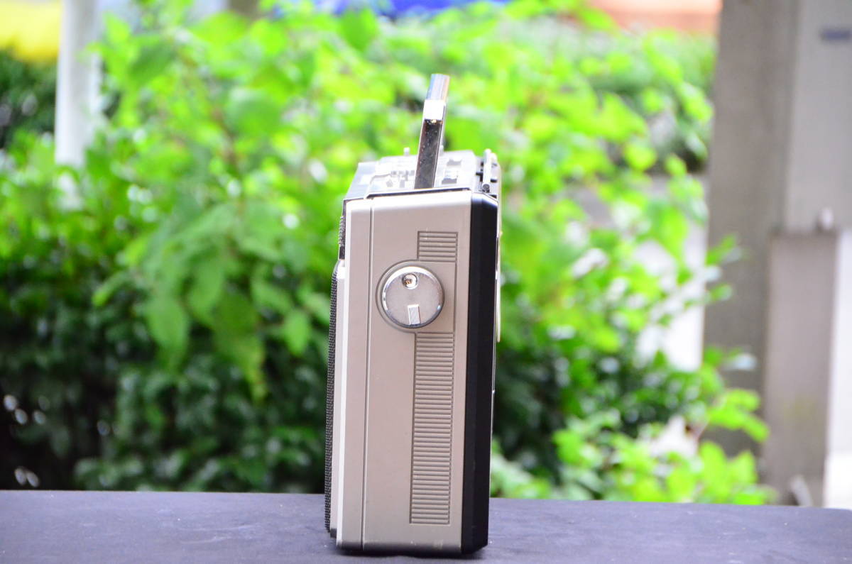 SHARP シャープ ラジカセ 2026年最新Yahoo!オークション サーチャーの中古品・新品 -シャープ 昭和レトロ GF-505ST ザ・サーチャー GF-808 希少品 エコー＆グライコ ミキシング ザサーチャー ザ・サーチャーW 505st(ラジカセ)の中古品