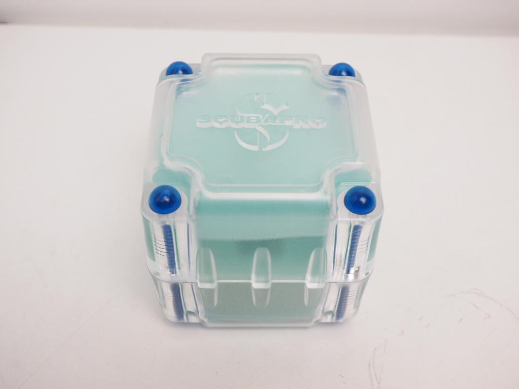 【正規品，新品】 SCUBAPRO コンピュータ用ケース ランクAA RY32261(ダイブコンピュータ)｜売買されたオークション情報、yahooの商品情報をアーカイブ公開 - オークファン ダイブコンピュータ