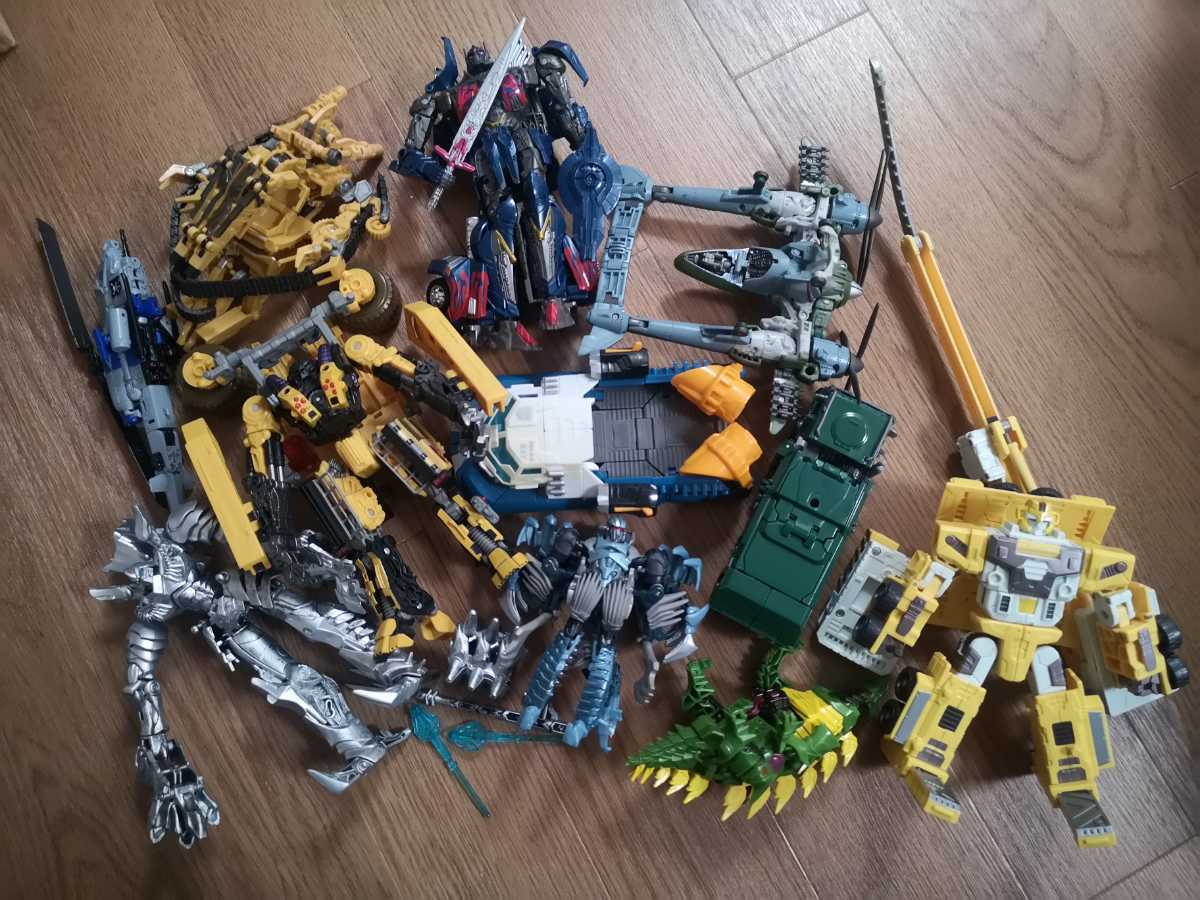  トランスフォーマー ムービー ジャンク セット TF(ムービー)｜売買されたオークション情報、yahooの商品情報をアーカイブ公開 - オークファン トランスフォーマー