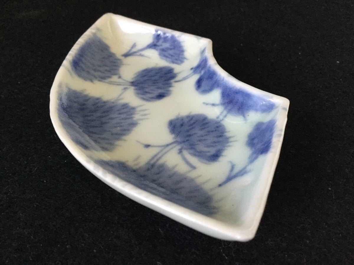 古伊万里/染付/扇形/小皿/草木紋/変形皿/豆皿/美品/無傷/器/手塩皿