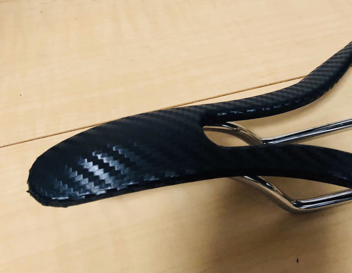 INFINITY SEAT カーボン柄 ロードバイク サドル Seat Bike 奇抜な
