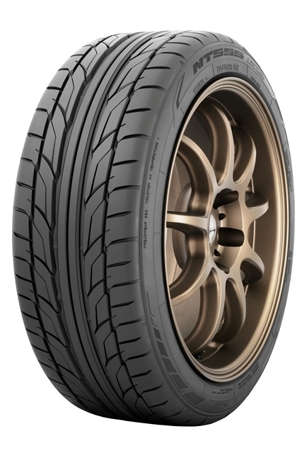 本物保証，セール サマータイヤ ニットー NITTO NT555 G2 205/40R18 86W XL 安心国内メーカー製 4本セット売り 送料も安い(新品)｜売買されたオークション情報、yahooの商品情報をアーカイブ公開 - オークファン 18インチ
