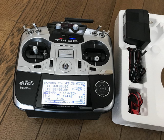 FUTABA T14SG モード1 ヘリ用 フタバ送信機 プロポ ホビーラジコン