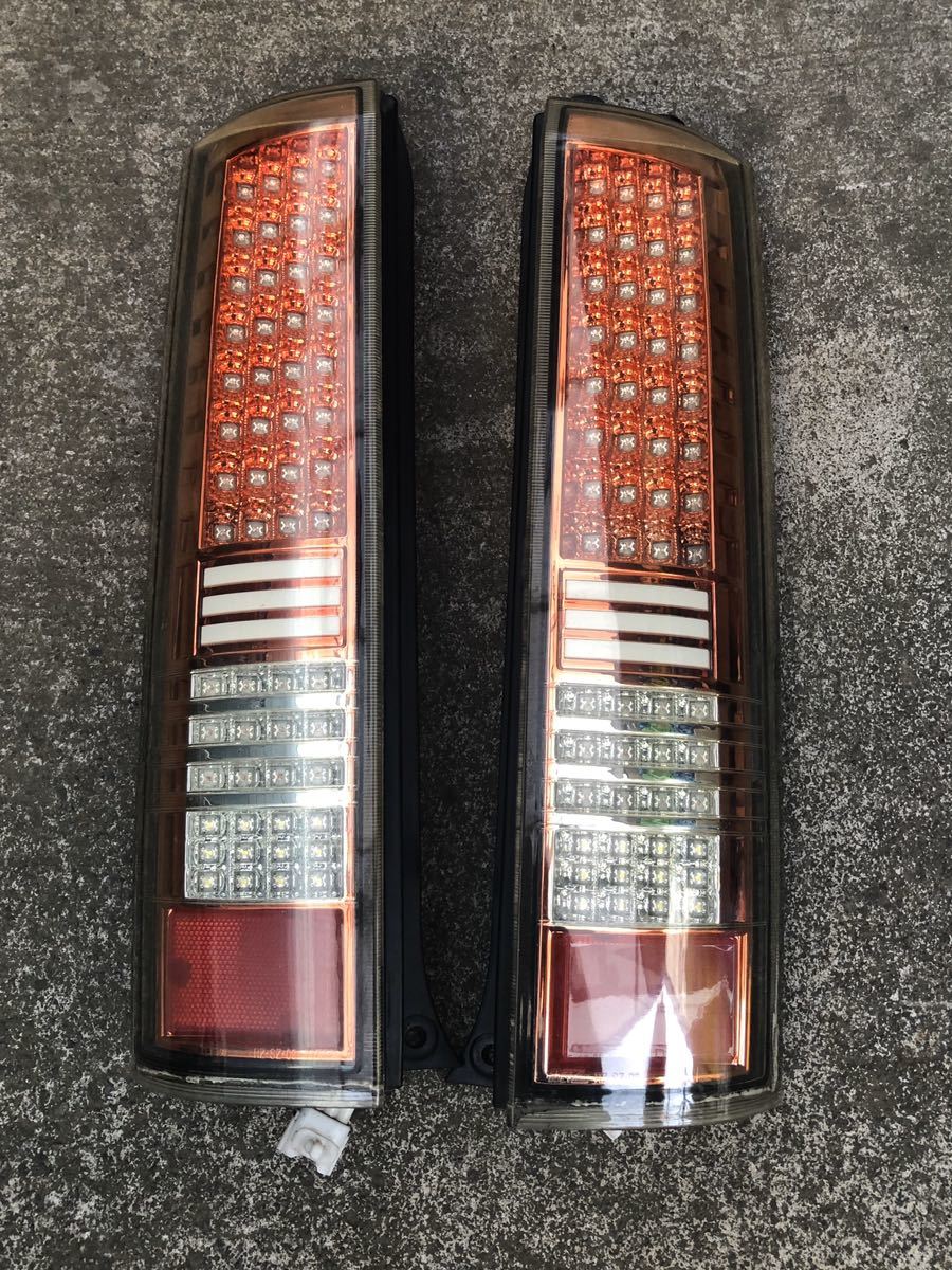 エブリィ da64w LEDテールランプ スモーク DA64W エブリイワゴン