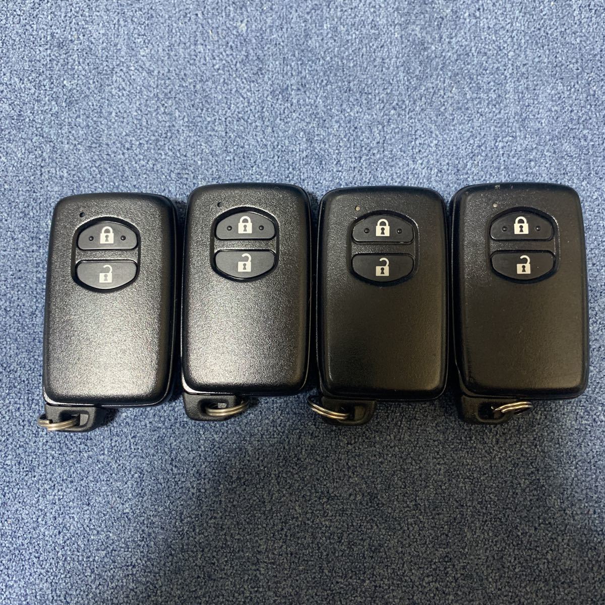 中古トヨタ純正スマートキー【PRIUS】2個セット スマートキー トヨタ