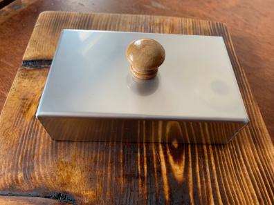  oka-d-art 180 黒皮鉄板の蓋 ラージメスティン用 蒸し料理 などに 蓋はステンレス仕様(鉄板)｜売買されたオークション情報、yahooの商品情報をアーカイブ公開 - オークファン 鉄板