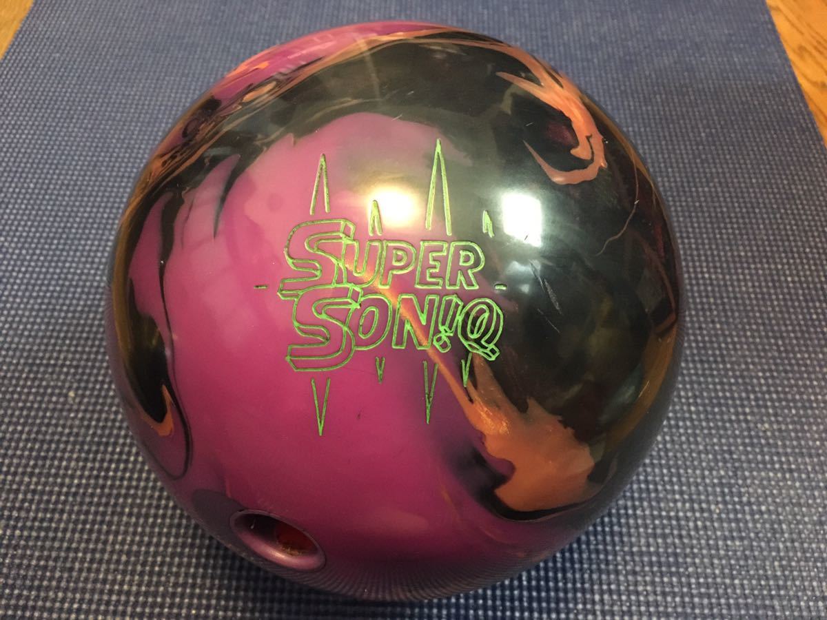 ニュートロンフィジックス STORM 15ポンド ボウリングボール IT加工 0
