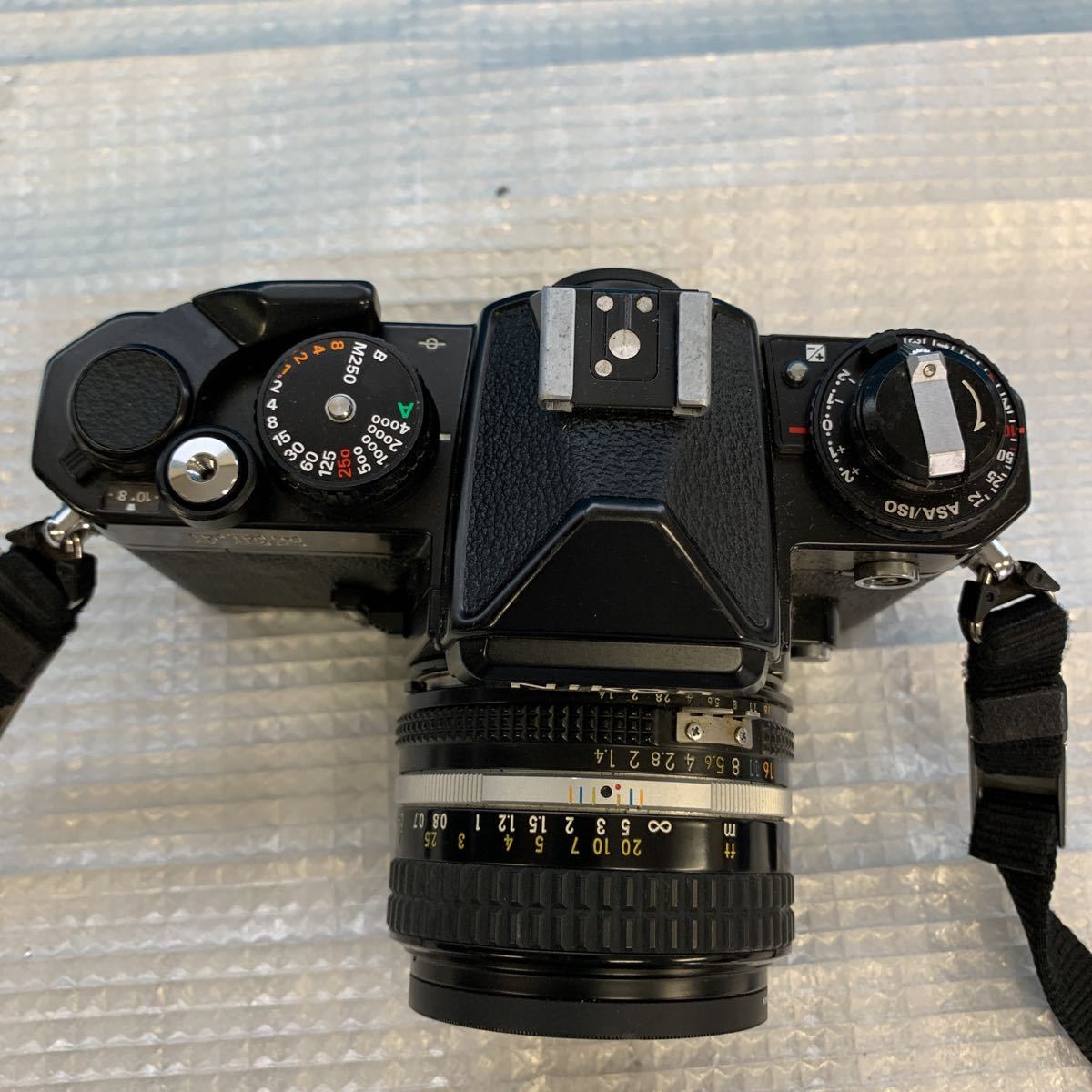 FE2 Nikon ニコン フィルムカメラ ブラック 一眼レフカメラ ボディ