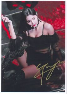 twice サイン 直筆のYahoo!オークション(旧ヤフオク!)の相場・価格を