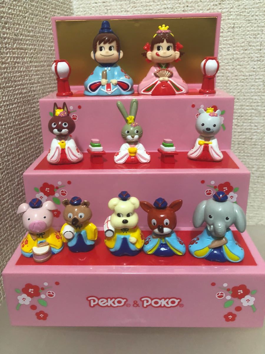 Yahoo!オークション 雛人形 不二家 ペコちゃん 不二家☆ペコポコひな壇