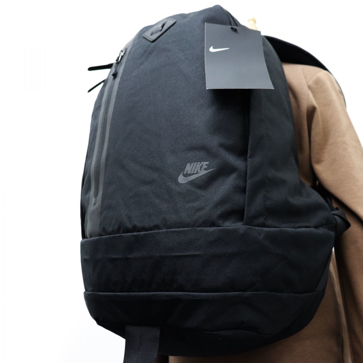 ☆ナイキ NIKE 新品 ロゴ入り シンプル 収納 リュックサック 