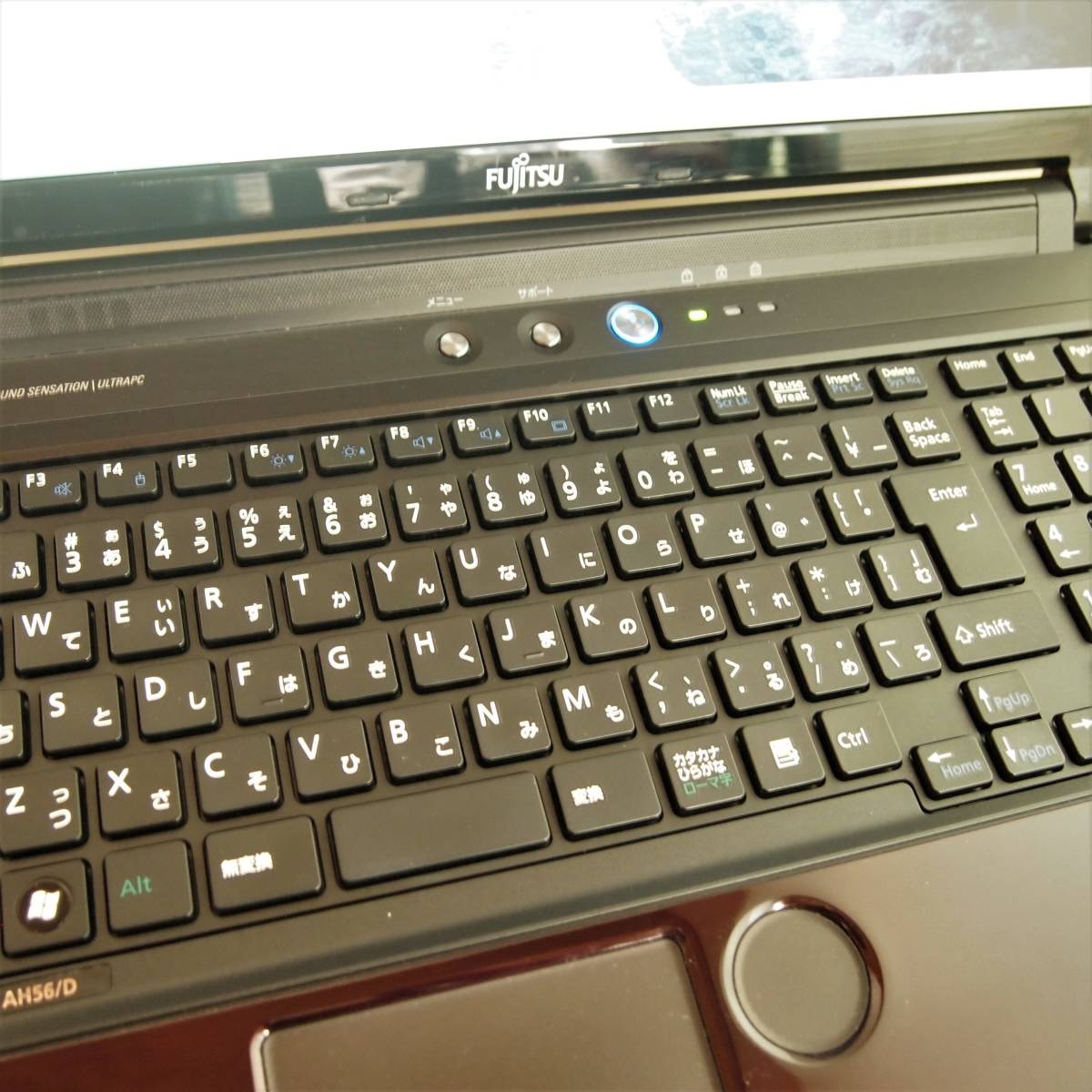 爆速起動SSD搭載☆シャイニーブラック】windows10☆Fujitsu AH56/D