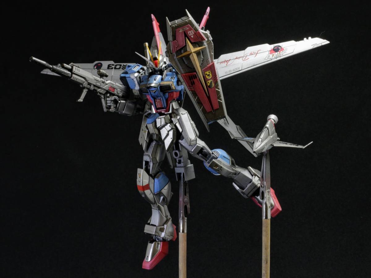 オリジナルカラー・バンダイ RGフォースインパルスガンダム塗装済完成品