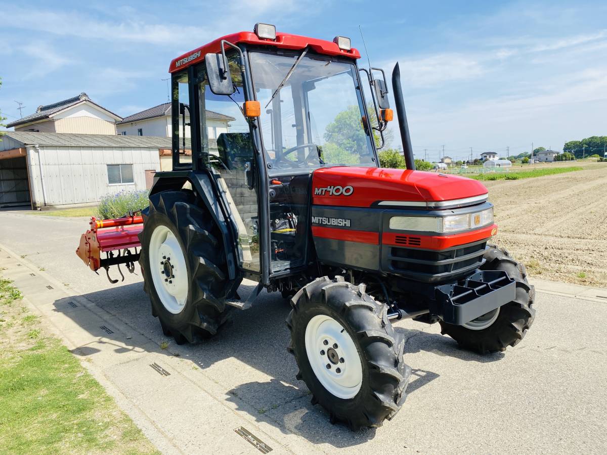 三菱MT400 (OEM ヤンマー US40) 4WD エアコンキャビン 40馬力