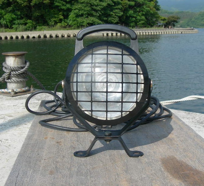高品質，SALE used シビエ ハロゲン作業灯 実働品 サーチライト 12V(アクセサリー)｜売買されたオークション情報、yahooの商品情報をアーカイブ公開 - オークファン アクセサリー