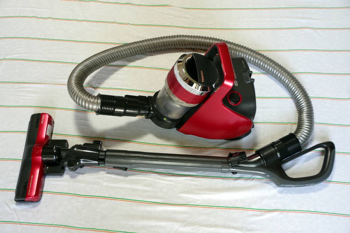 東芝 クリーナー サイクロン式 VC-JS4000(R) 2015年製 中古・美品 掃除