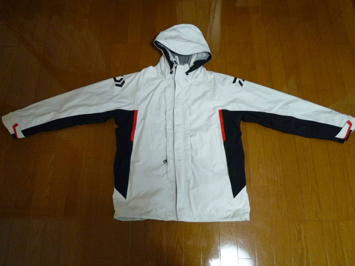 【新作入荷，新作入荷，HOT】 DAIWA ダイワ レインマックス コンビアップレインスーツ 品(フィッシングスーツ)｜売買されたオークション情報、yahooの商品情報をアーカイブ公開 - オークファン フィッシングスーツ