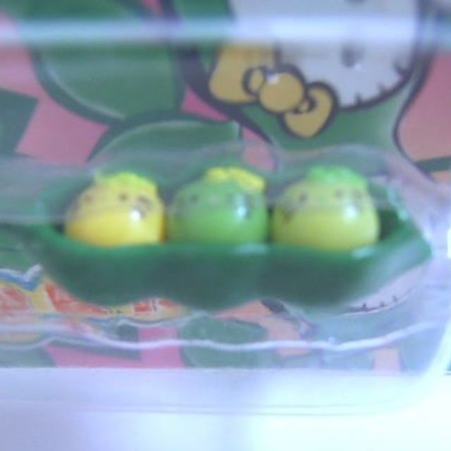 ハローキティ ファスナーマスコット 山形限定 だだちゃ豆 サンリオ ハローキティ 売買されたオークション情報 Yahooの商品情報をアーカイブ公開 オークファン Aucfan Com