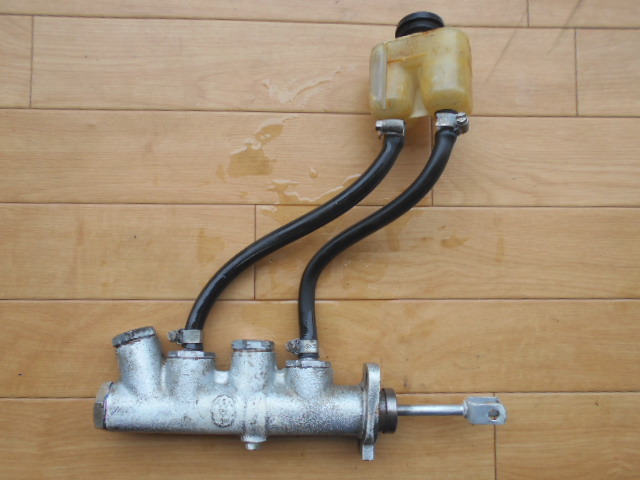 送料無料，定番人気 ベレット1600GT-R PR91W 専用ブレーキマスターシリンダーAssy 2年前O/H済み インナーキット 交換済み 動き滑らか(いすゞ用)｜売買されたオークション情報、yahooの商品情報をアーカイブ公開 - オー いすゞ用