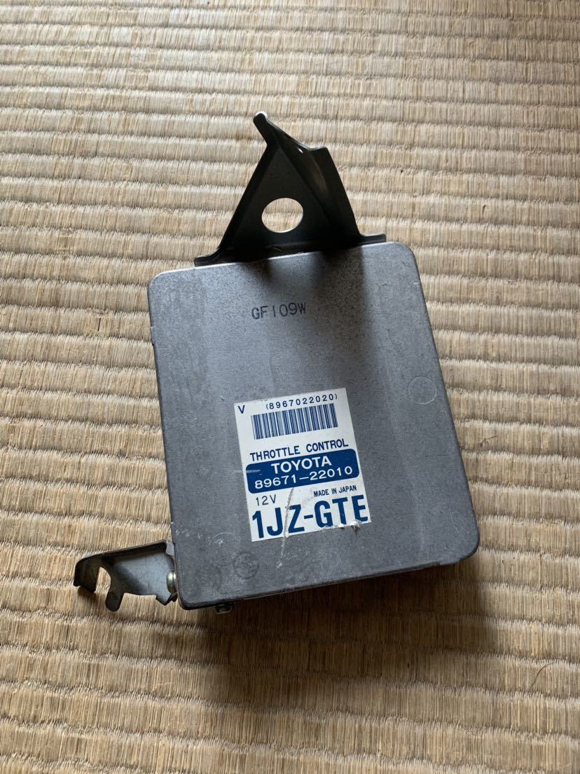 JZX100 スロットルコンピューター ツアラーV チェイサー マーク2 