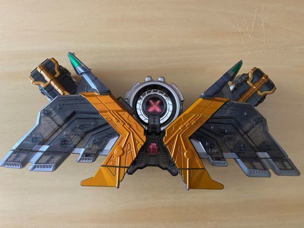 中古 仮面ライダーW 変身ベルト 変身ガイア鳥 エクストリームメモリ