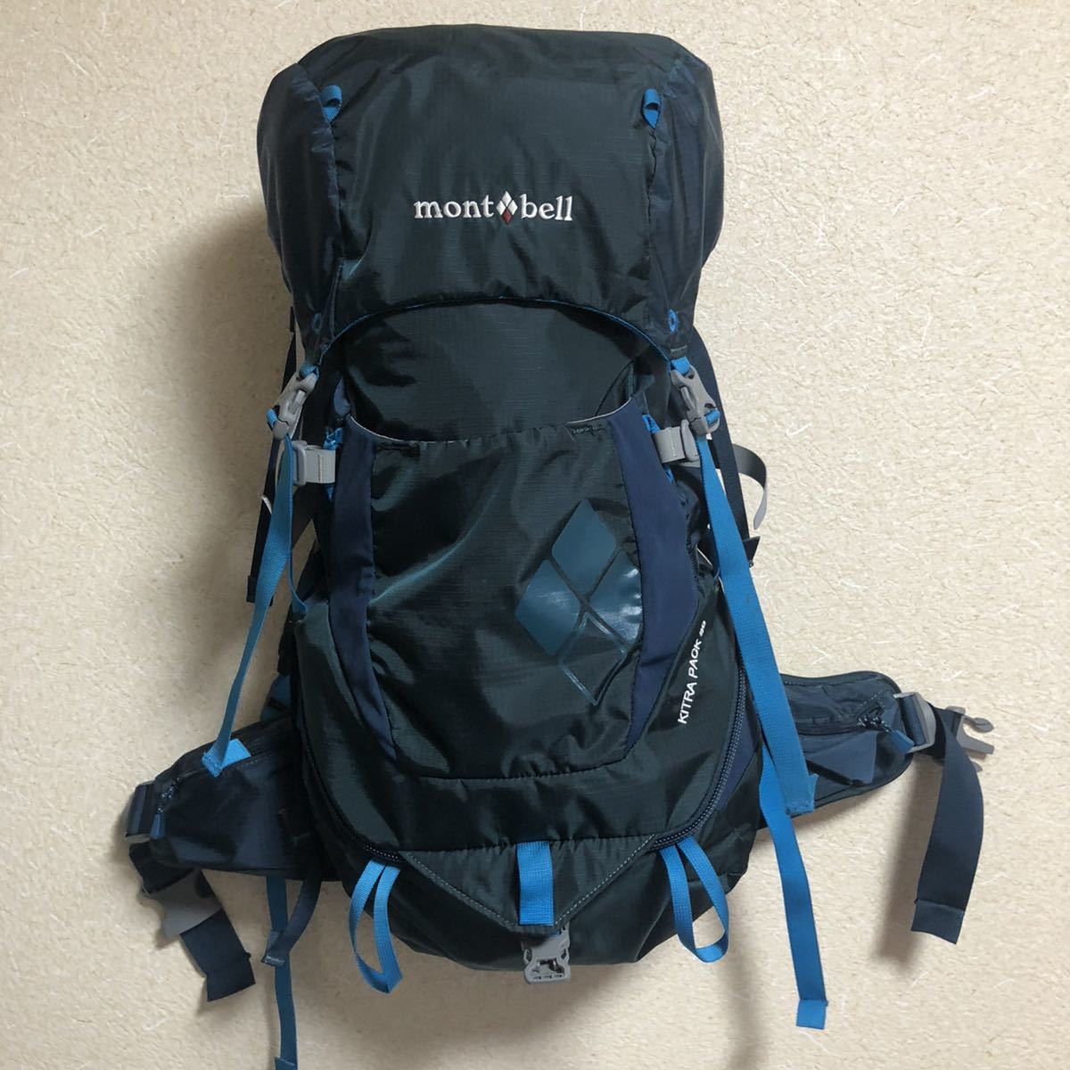 100%新品，品質保証 1円スタート 廃盤カラー モンベル 旧モデル キトラ パック レディース 30 ブルー リュック ザック 35 登山 ゼロポイント(バックパック)｜売買されたオークション情報、yahooの商品情報をアーカ バックパック