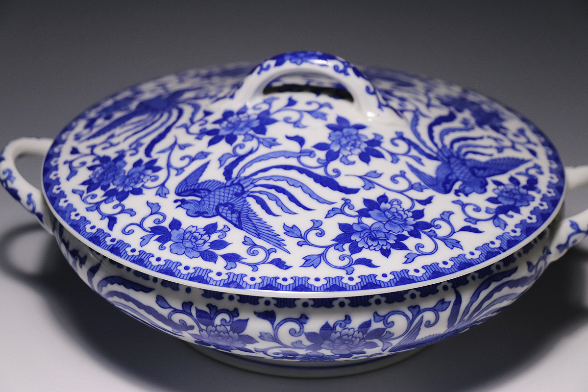 オールドノリタケの美しい陶磁器、Howo（鳳凰）のデミタスカップ 鳳凰
